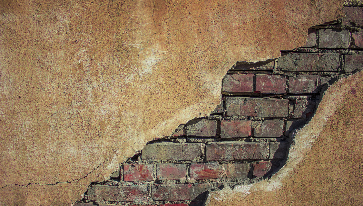 Cracked walls